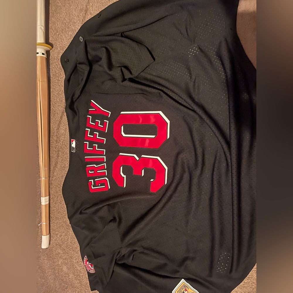 Ken Griffey Jr jersey reds